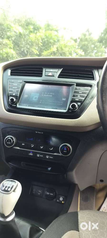 Hyundai I20 Petrol Asta, 2016, Lpg