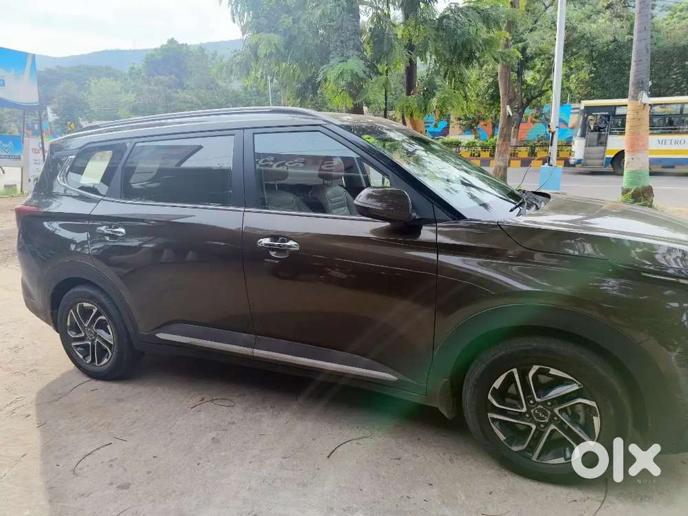 Kia Carens 2022.diesel.top End.automatic.7seater.
