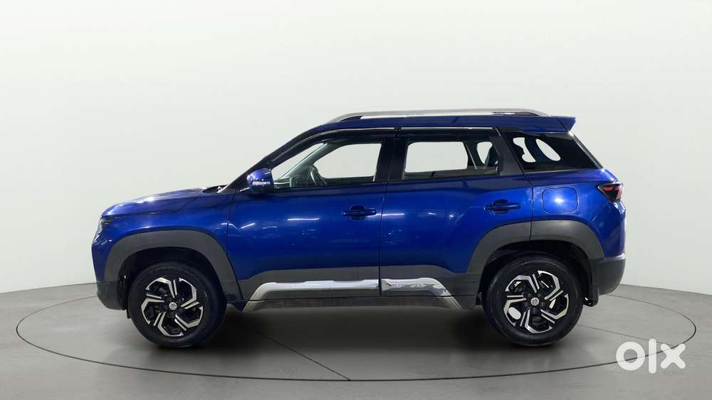 Maruti Suzuki Vitara Brezza 1.5 Vxi At, 2023, Petrol