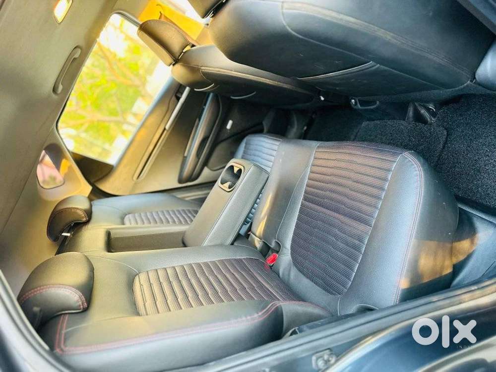Kia Sonet Gtx Plus Turbo Dct, 2020, Petrol