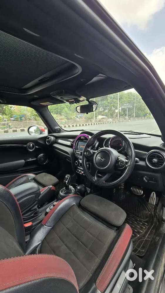Mini Cooper 3 Door 2021 Petrol 32000 Km Driven