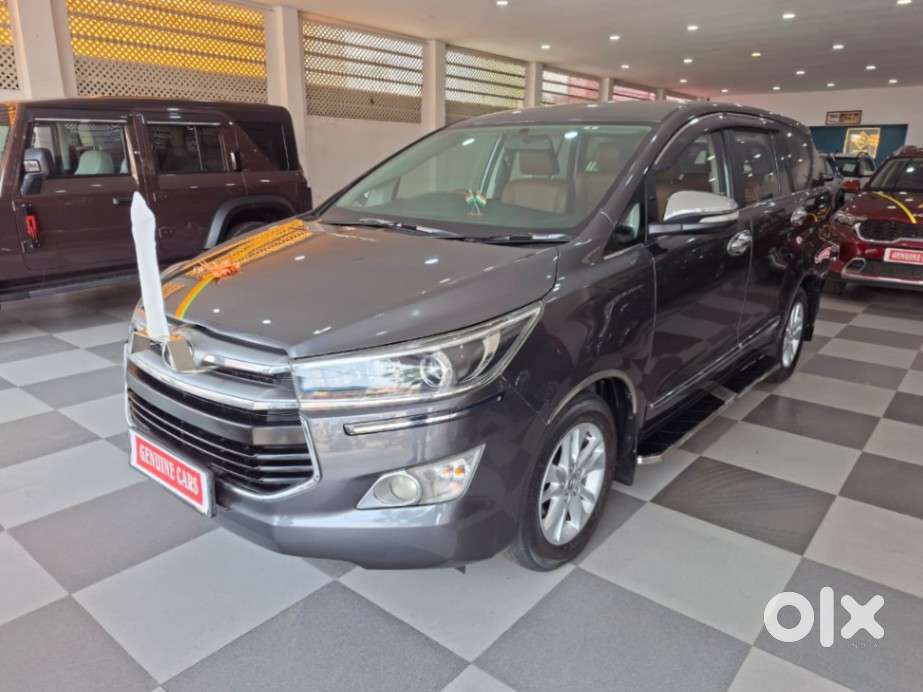 Toyota Innova Crysta