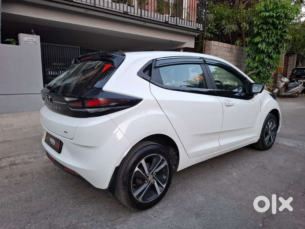 Tata Altroz Xz Plus (s), 2023, Petrol