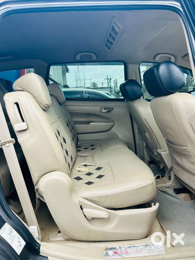 Maruti Suzuki Ertiga Vxi At, 2017, Petrol