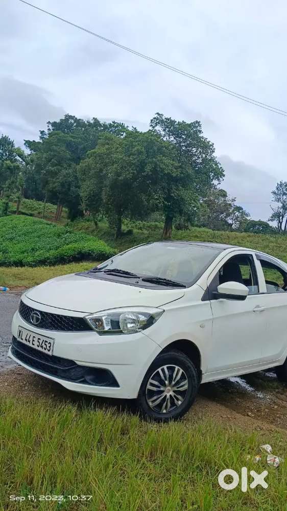 Tata Tiago Petrol Manual 2017 Variant