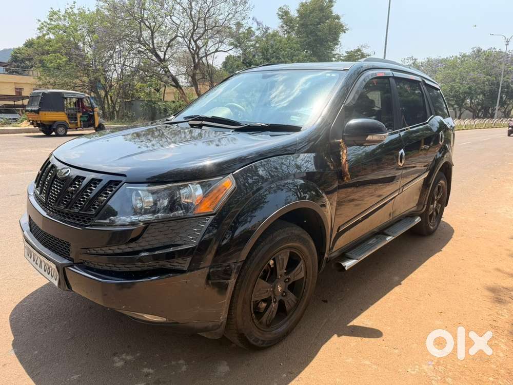 Mahindra Xuv500 Diesel 2014    Geunuine Running And Car Is In Mint Con