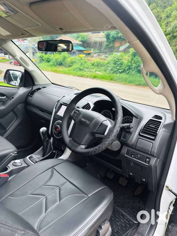 Isuzu D-max V-cross 4x4, 2020, Diesel