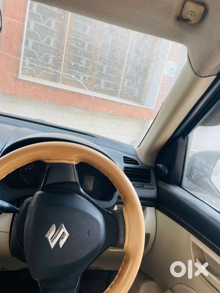 Maruti Suzuki Swift Dzire 2015 Cng & Hybrids 270000 Km Driven