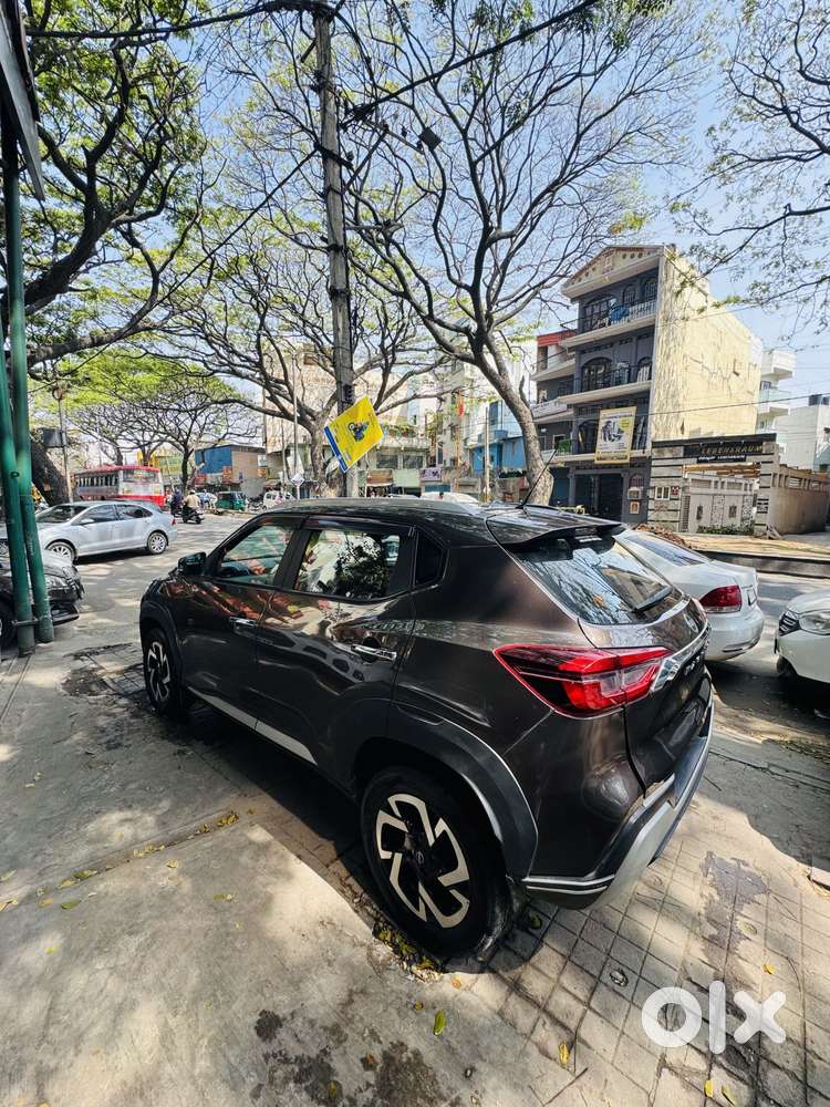 Nissan Magnite 1.0 Xv, 2021, Petrol