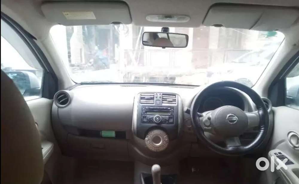 Nissan Sunny 2012 Petrol Manual