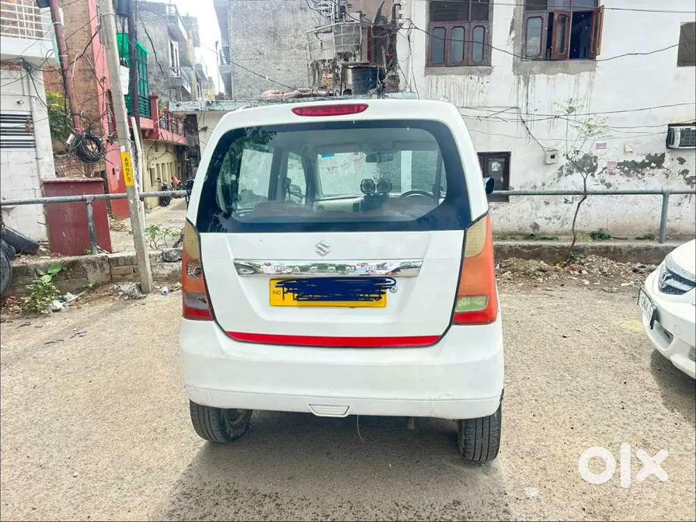 Commercial Pb01 Wagon R Available For Sale