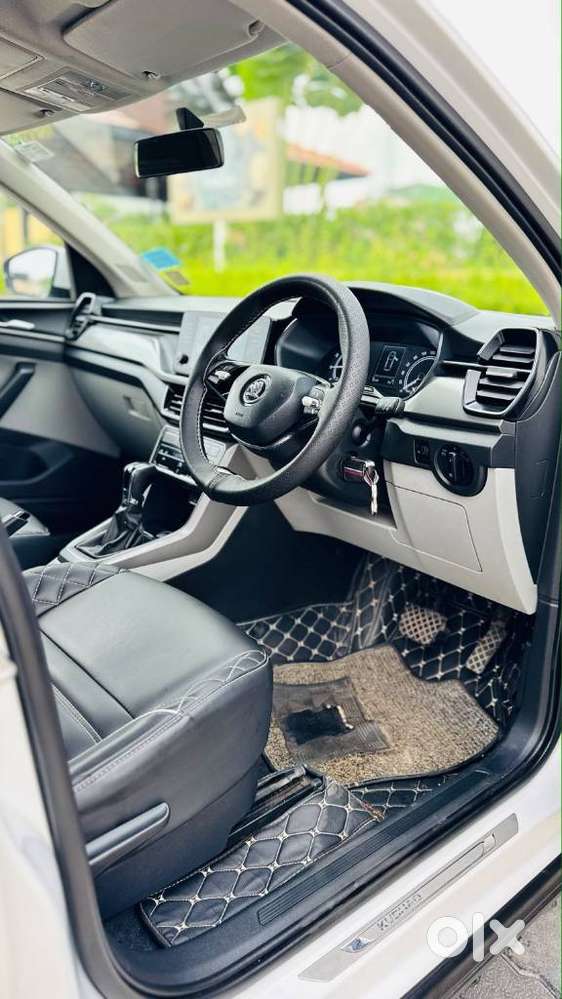 Skoda Kushaq 1.0 Tsi Ambition At, 2022, Petrol
