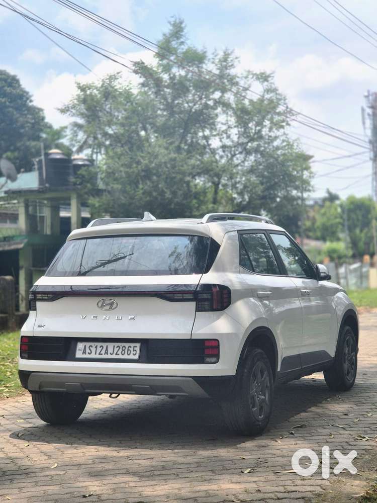 Hyundai Venue Sx Turbo, 2023, Petrol