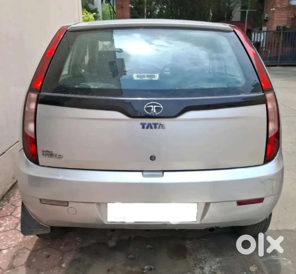 Tata Indica Vista 2013 Diesel Well Maintained, Bank Manager Owned Car