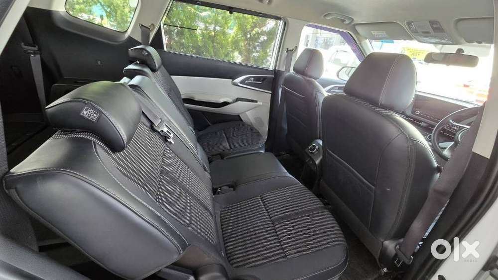 Kia Carens 1.5 Prestige 7 Str, 2023, Petrol