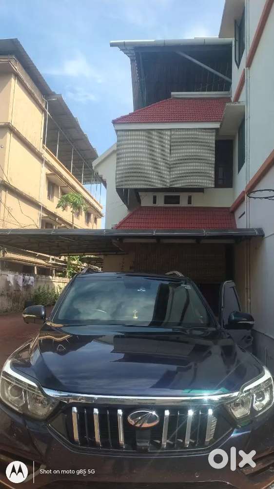 Mahindra Alturas G4 2022 Diesel 65000 Km Driven