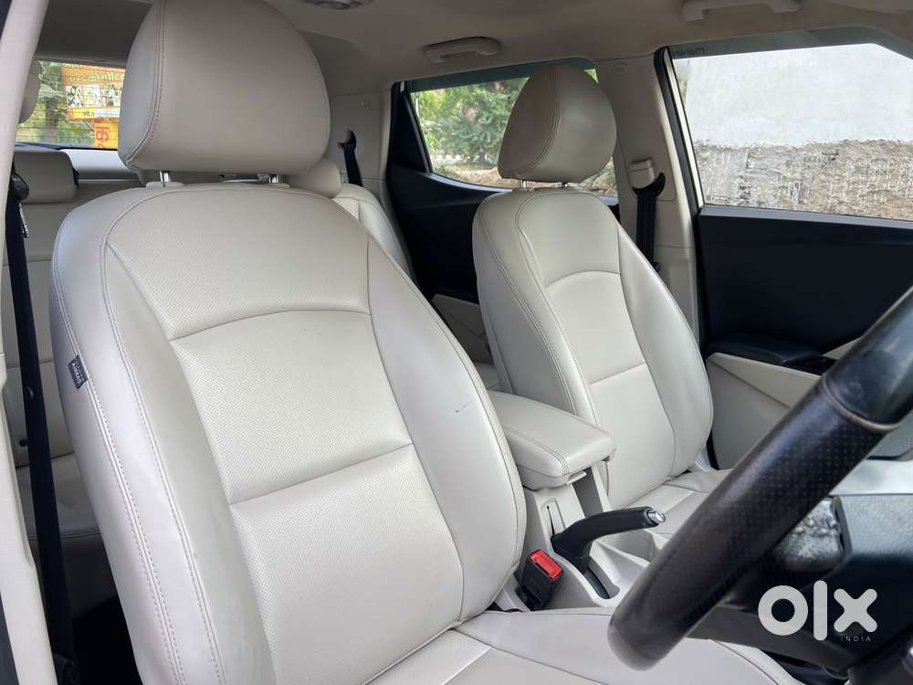 Mahindra Xuv300 W8 Option, 2021, Petrol