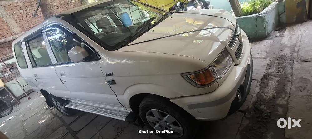 Chevrolet Tavera Neo 2017 Diesel 108957 Km Driven