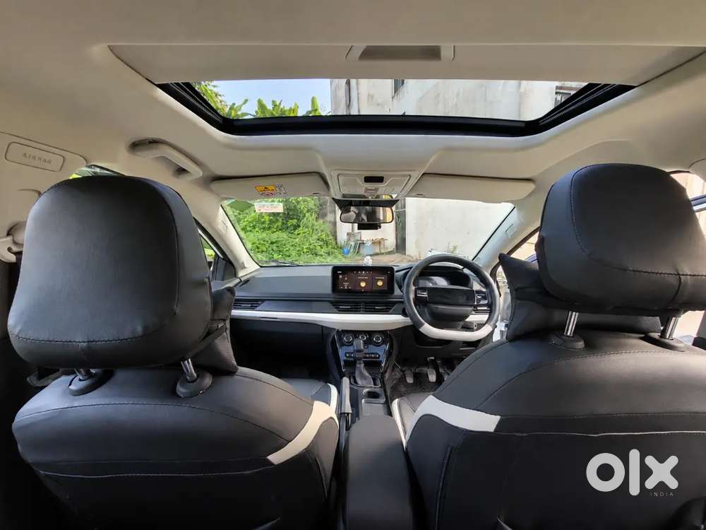 Tata Nexon Cng Pure+s| 8,000 Km | 1 Year Old | Sunroof|top Condition|