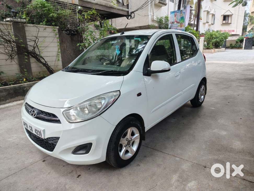 Hyundai I10 Sportz At, 2010, Petrol