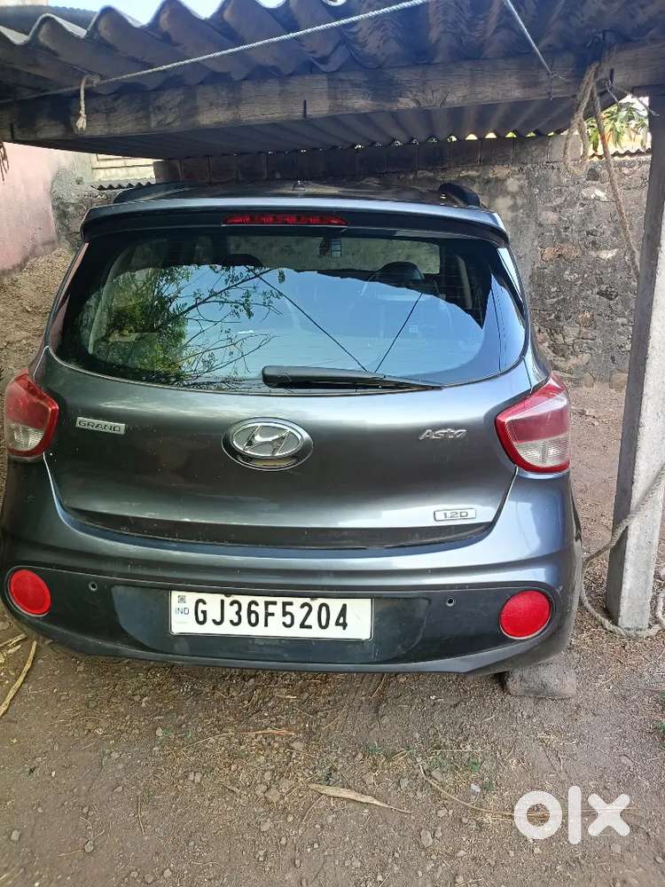 Hyundai Grand I10 2018 Diesel 74475 Km Driven
