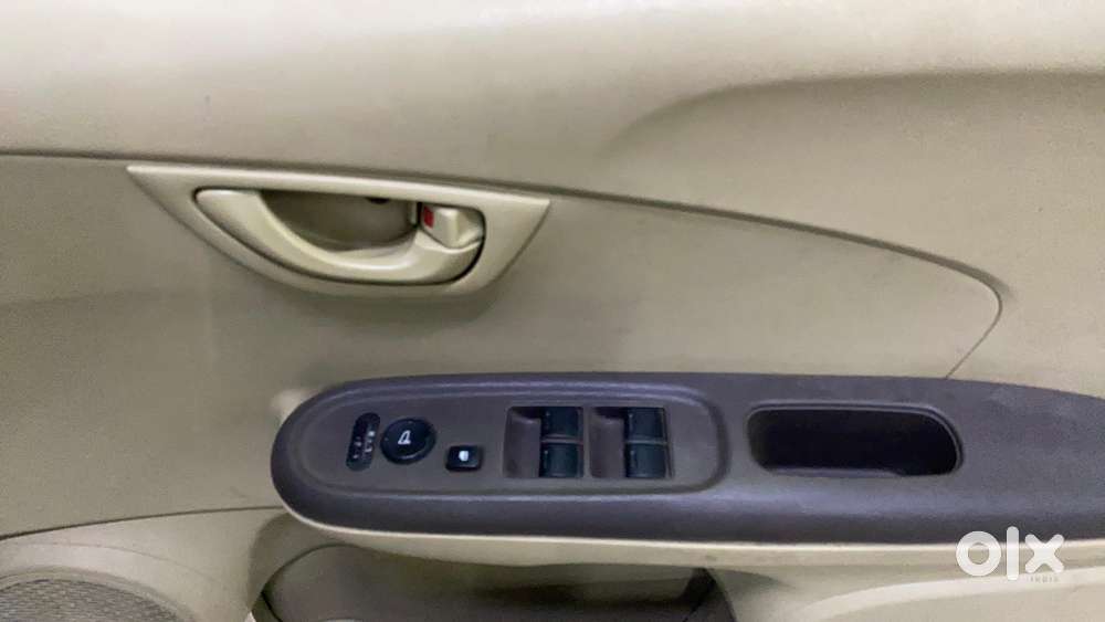 Honda Amaze S I-vtech, 2013, Petrol