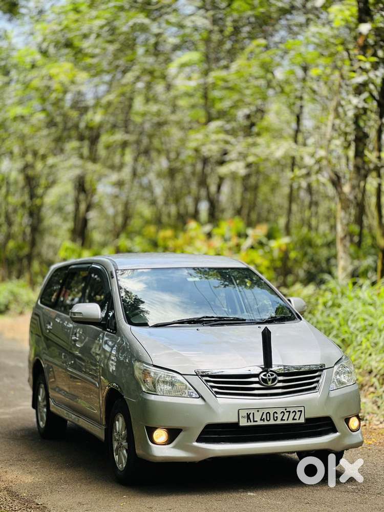 Toyota Innova 2.5 Vx 7 Str Bs-iii, 2012, Diesel