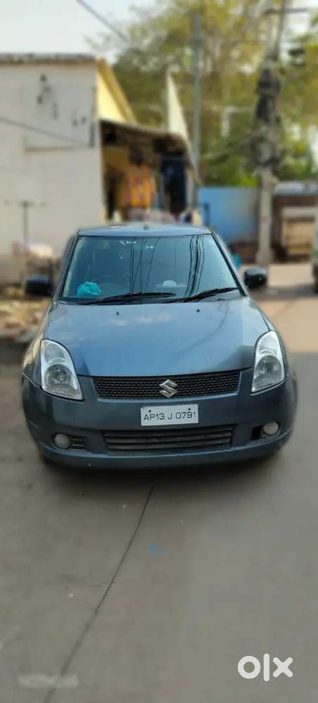 Maruti Suzuki Swift 2005(selling Urgent)