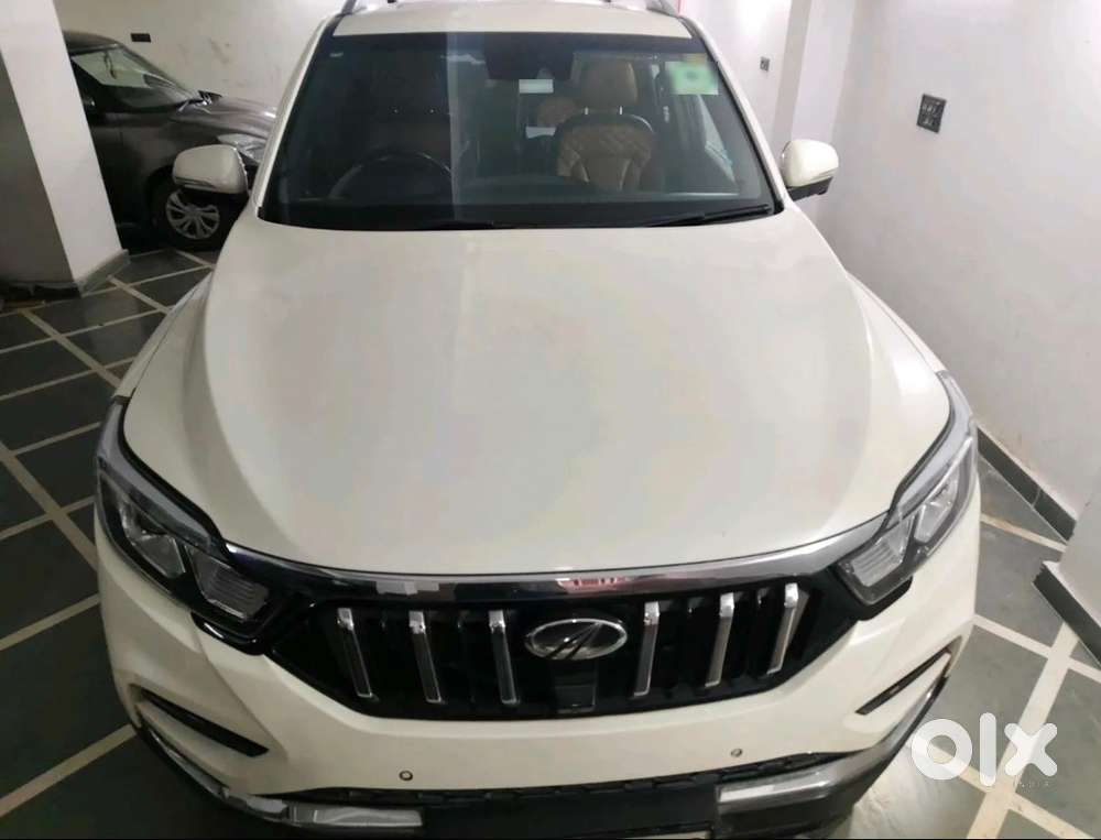 Mahindra Alturas G4 2019 Diesel Well Maintained (dl Registered)