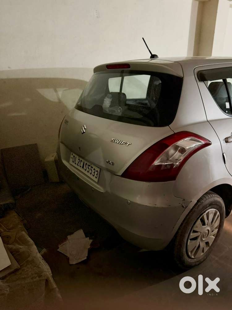 Maruti Suzuki Swift Petrol 2013
