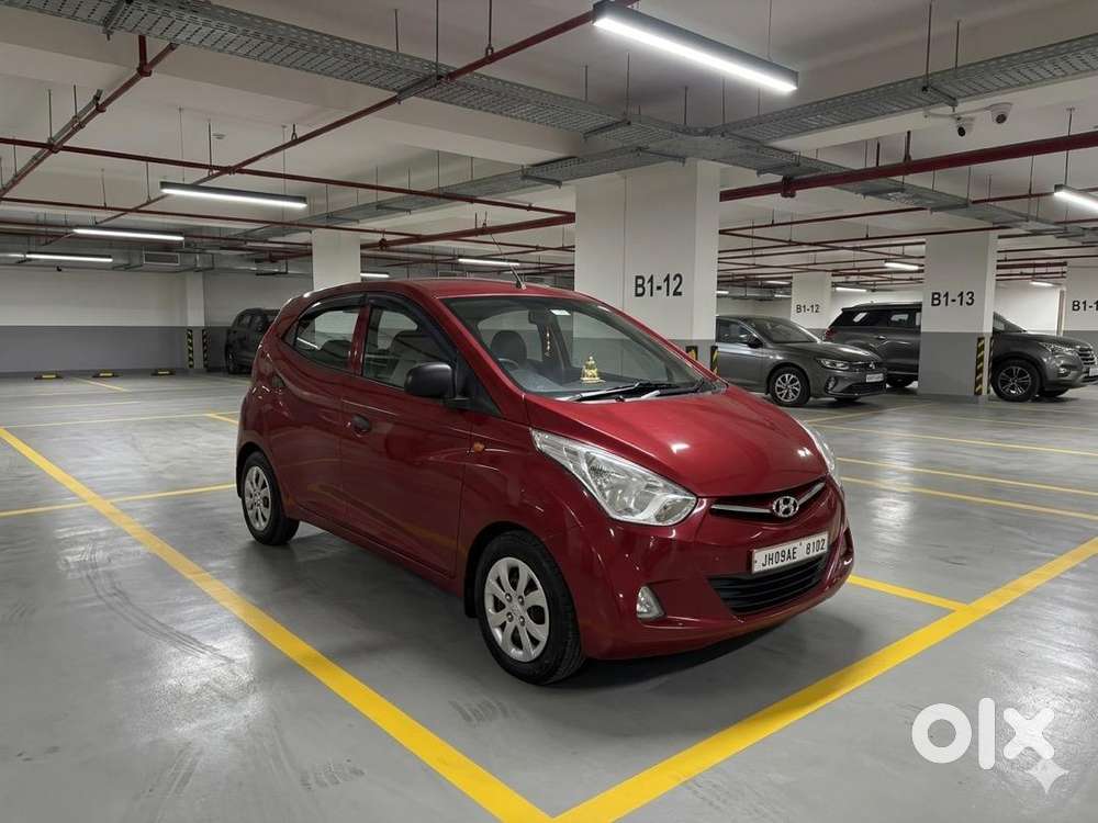 Hyundai 2017 Petrol Car