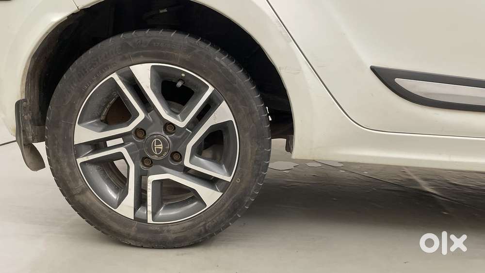 Tata Tiago Xza Plus, 2020, Petrol