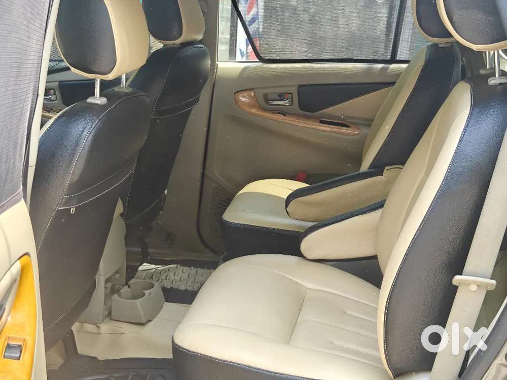 Toyota Innova 2009 Diesel 144246 Km Driven