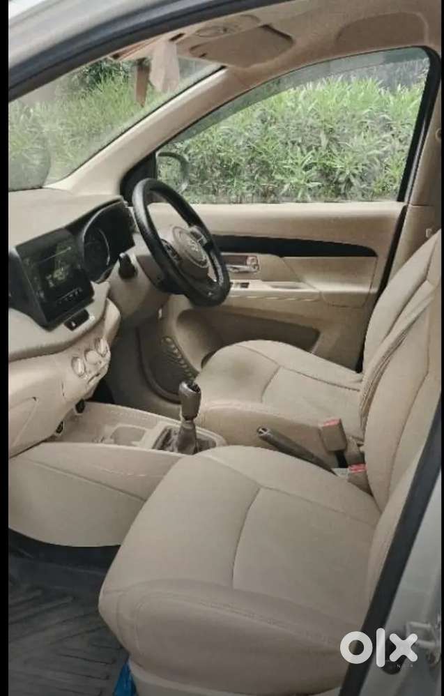 Maruti Suzuki Ertiga 2023 Petrol 35000 Km Driven