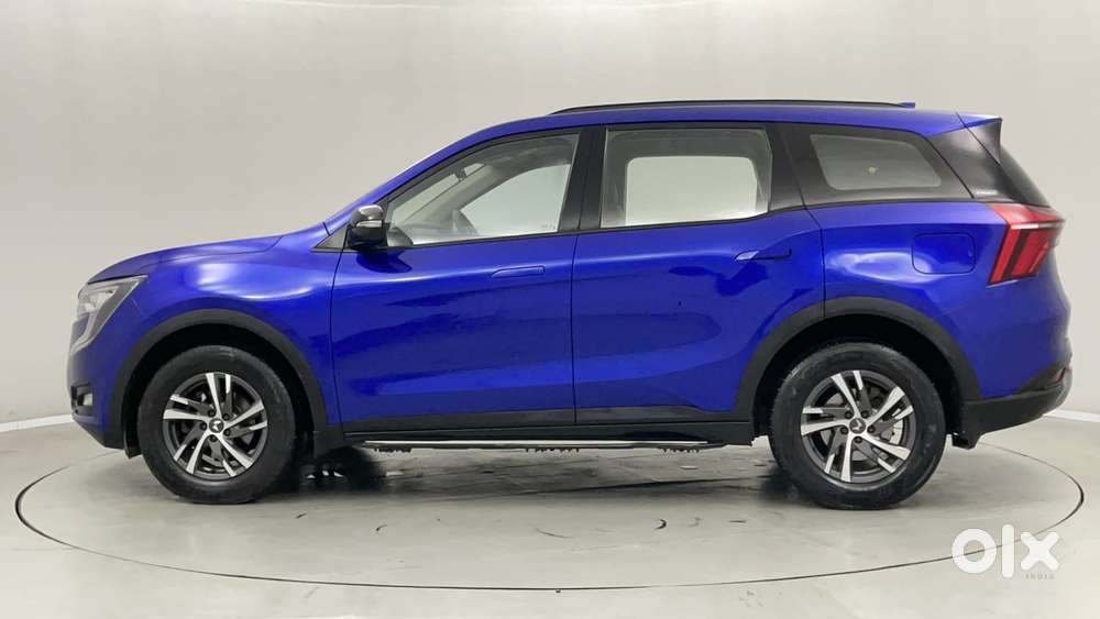 Mahindra Xuv700 2.0 Ax 5 Petrol Mt 7 Str, 2021, Petrol