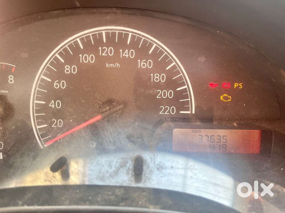 Nissan Sunny Petrol 2013