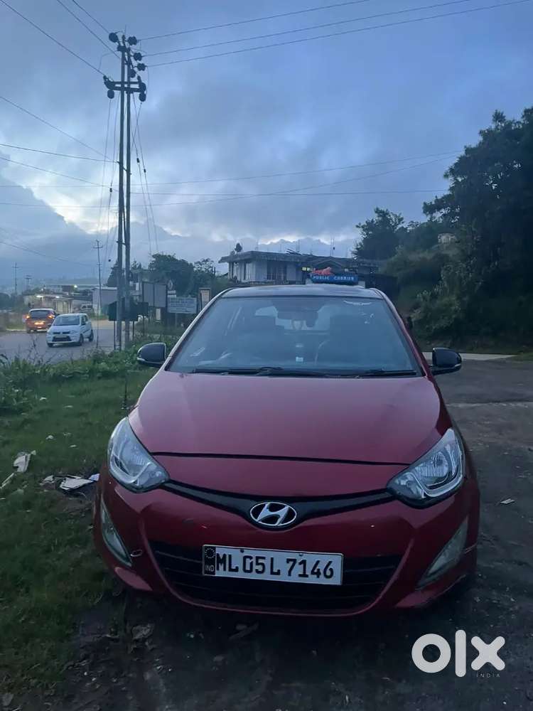 Hyundai I20 Sportz Petrol Manual 2014