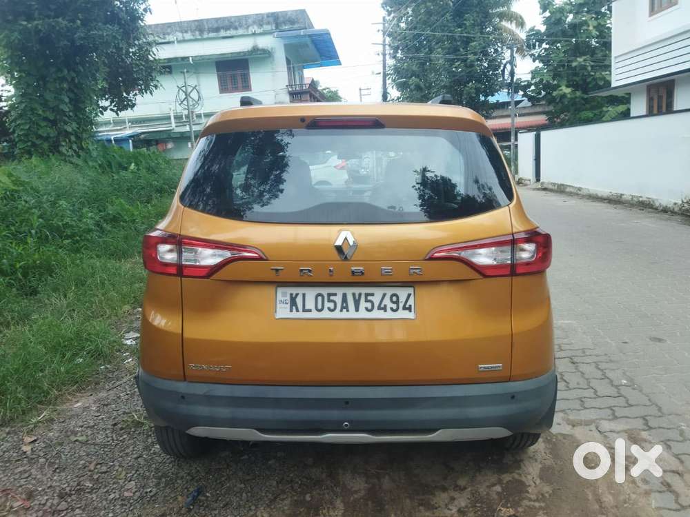 Renault Triber Rxt, 2019, Petrol