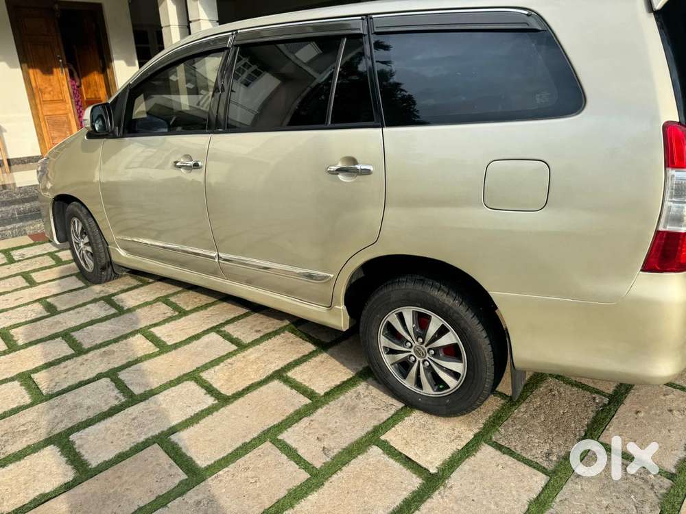 Toyota Innova 2.5 G (diesel) 7 Seater, 2015, Diesel
