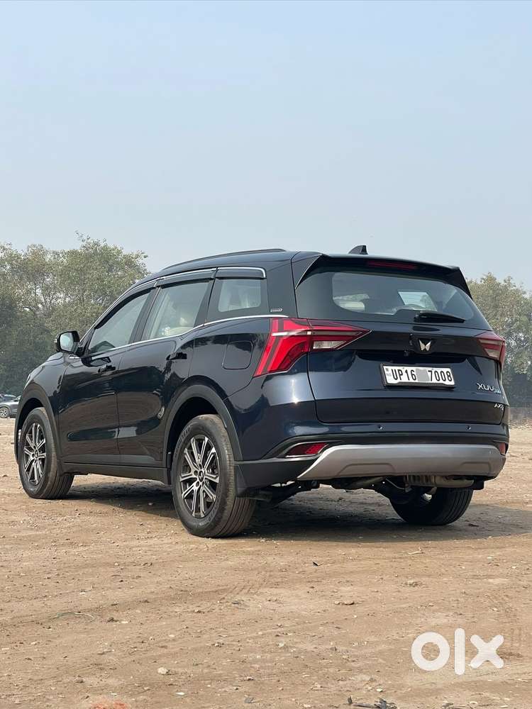 Mahindra Xuv700 2.0 Ax 7 Petrol At Str, 2024, Petrol