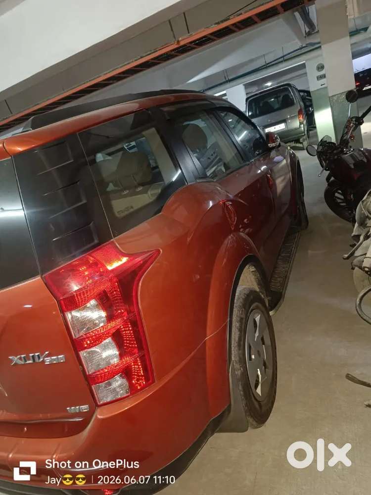 Mahindra Xuv500 2016 Diesel 67000 Km Driven