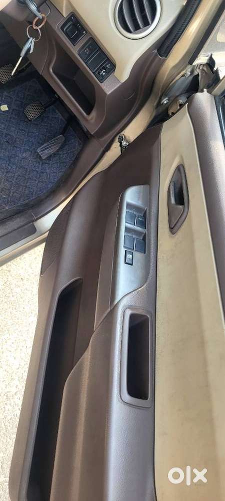 Maruti Suzuki Zen Estilo Vxi Bsiv, 2011, Petrol