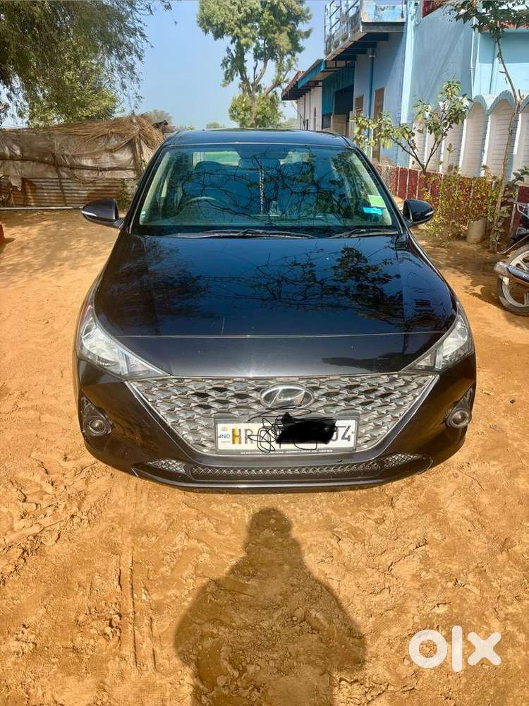Hyundai Verna 2022 Diesel Well Maintained