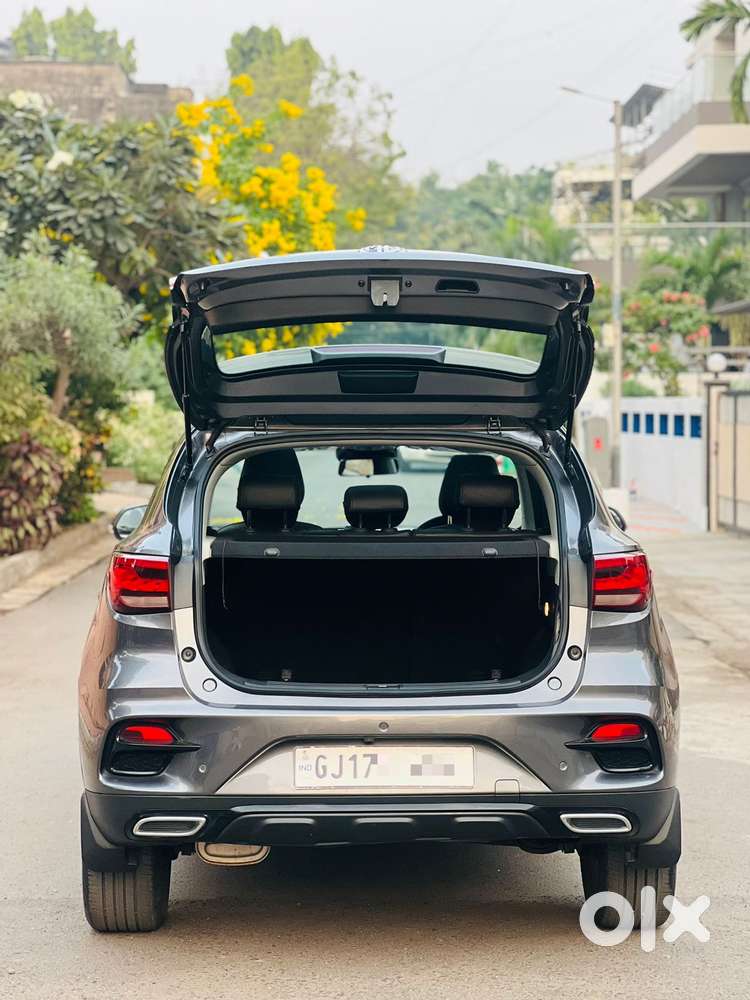 Mg Astor 1.5 Savvy Cvt S Red, 2023, Petrol