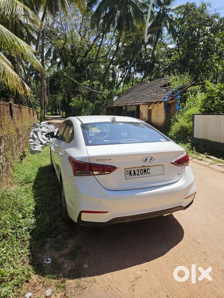 Hyundai Verna Sx 1.6