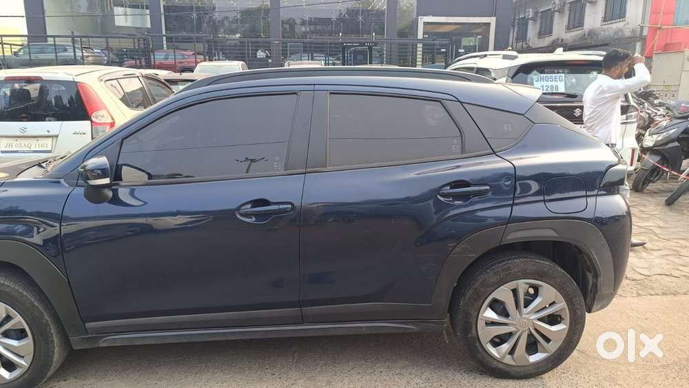 Maruti Suzuki Fronx 2 Petrol Well Maintained