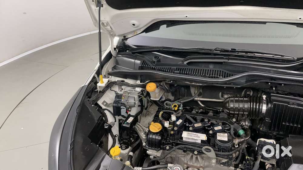 Tata Altroz 1.2 Xt, 2022, Petrol