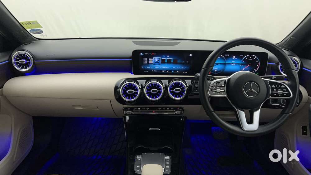 Mercedes-benz A-class Limousine 200, 2021, Petrol