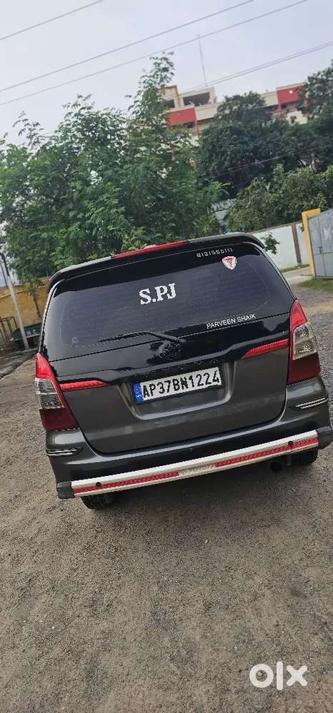 Toyota Innova 2012 Diesel 181000 Km Driven