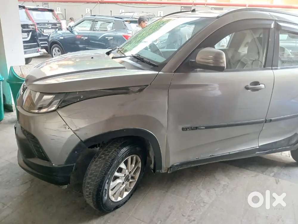 Mahindra Kuv 100 K6 Top Model 2017 Model, 2nd Owner, Transfer Must